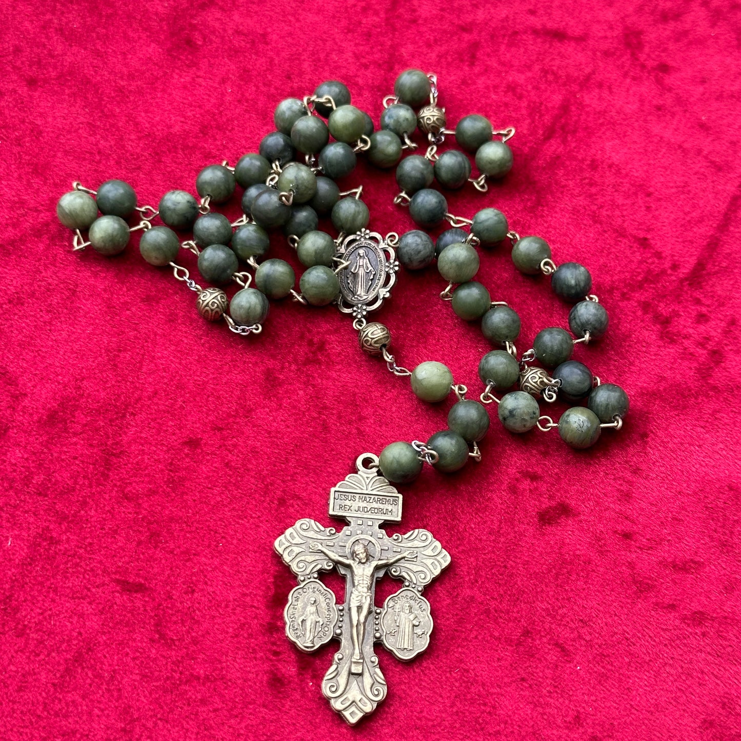 Traditional beautiful rosary beads online Catholic