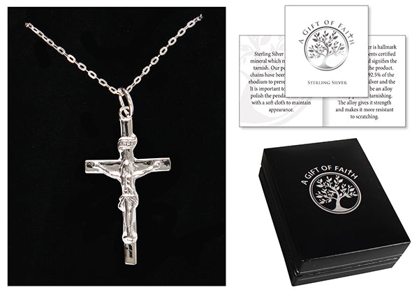 Crucifix pendant