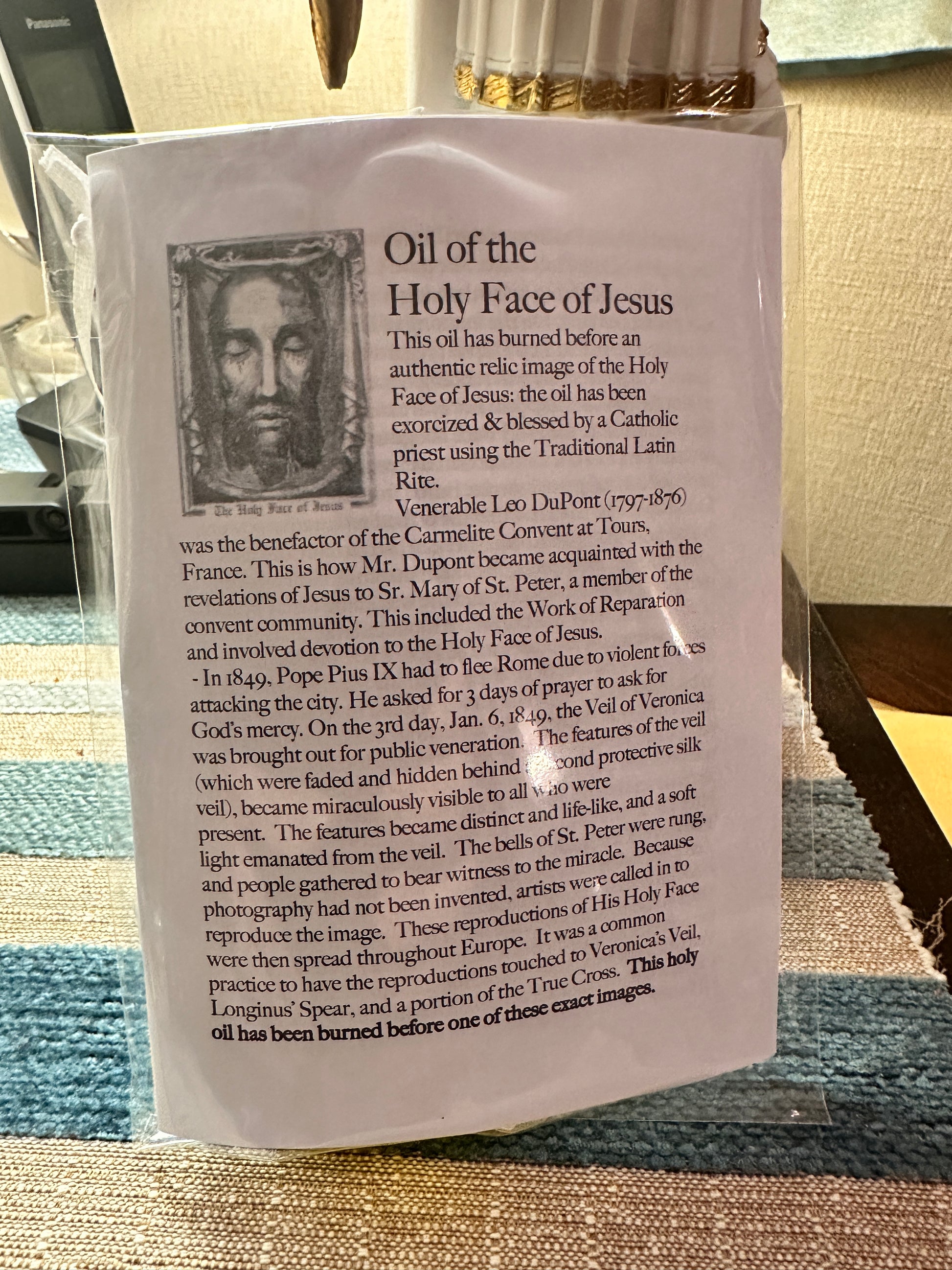 Oil of the Holy Face of Jesus